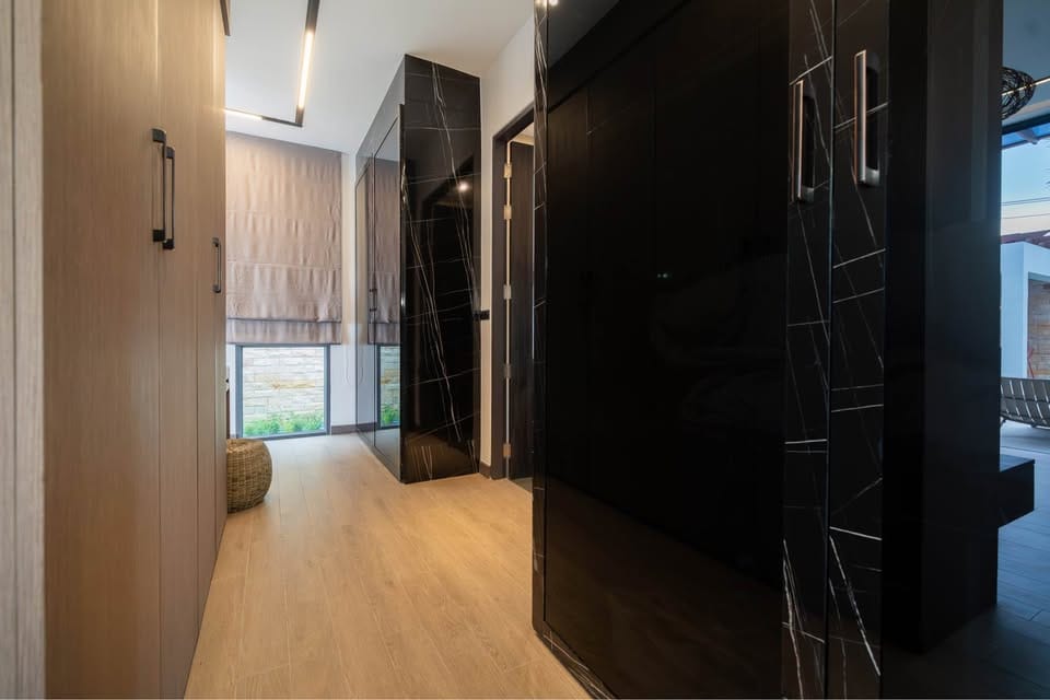Modern 3+1 Bedroom Pool Villa near Laguna 14