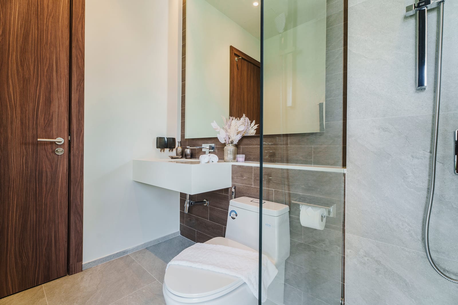 Ready-to-Move-In Luxury Pool Villa near Layan Beach 117