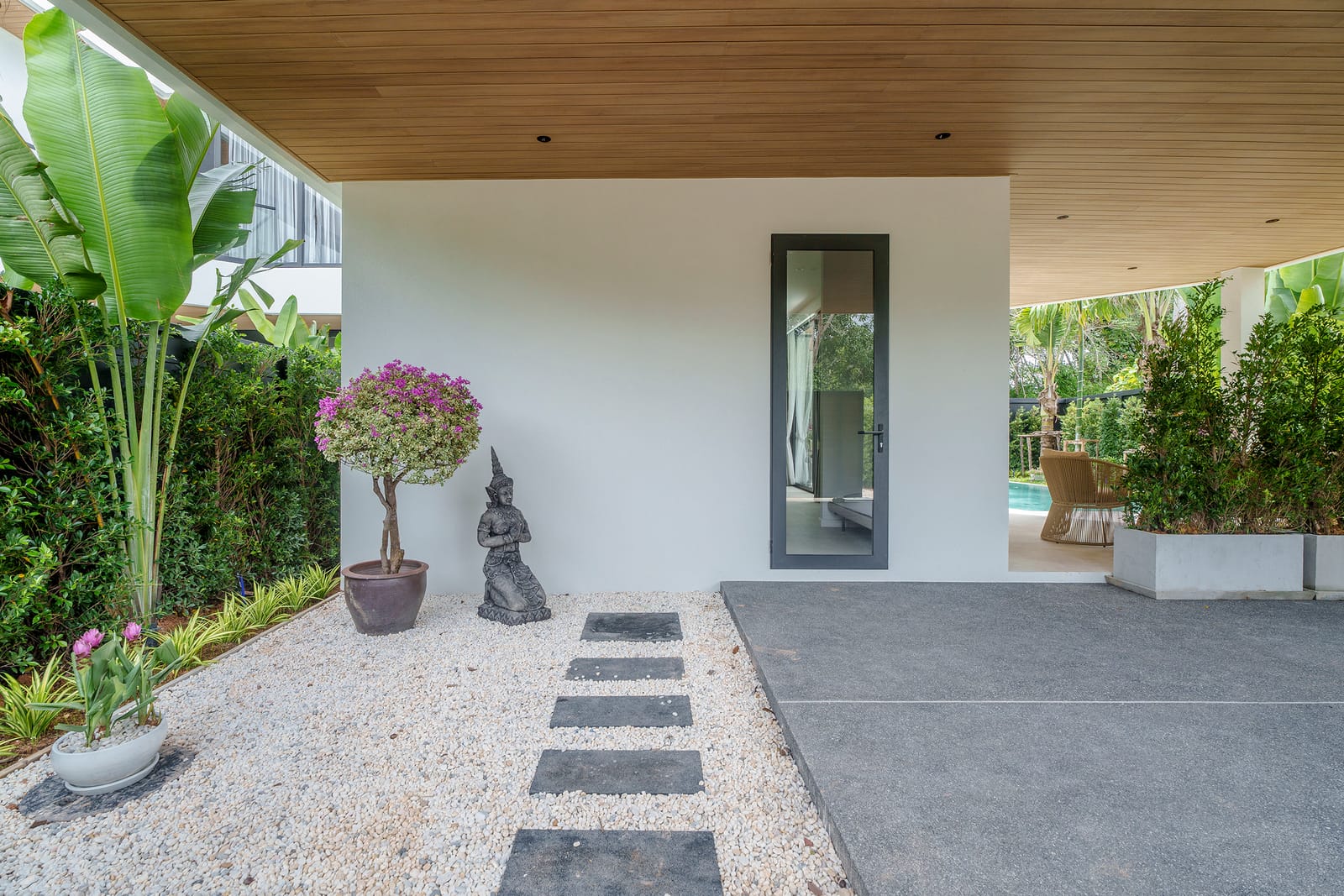 Ready-to-Move-In Luxury Pool Villa near Layan Beach 142