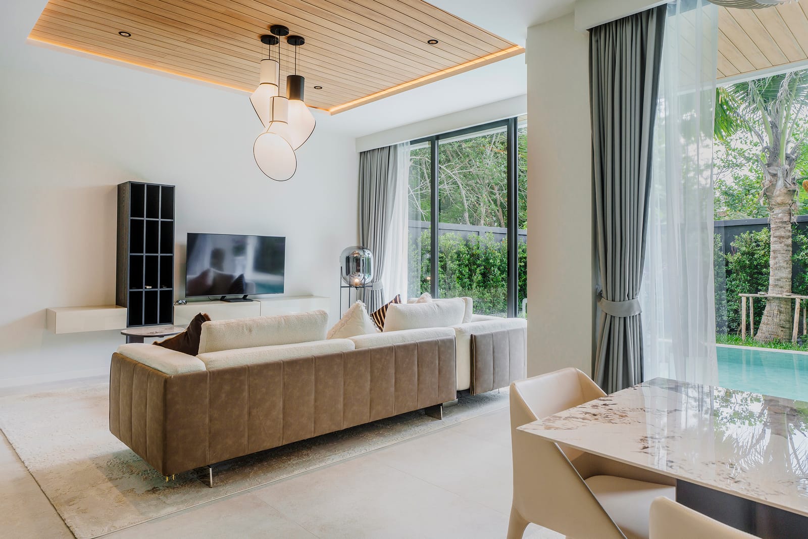 Ready-to-Move-In Luxury Pool Villa near Layan Beach 19
