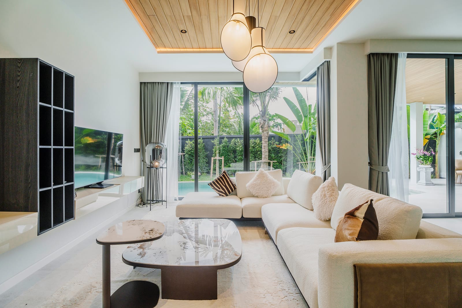 Ready-to-Move-In Luxury Pool Villa near Layan Beach 20