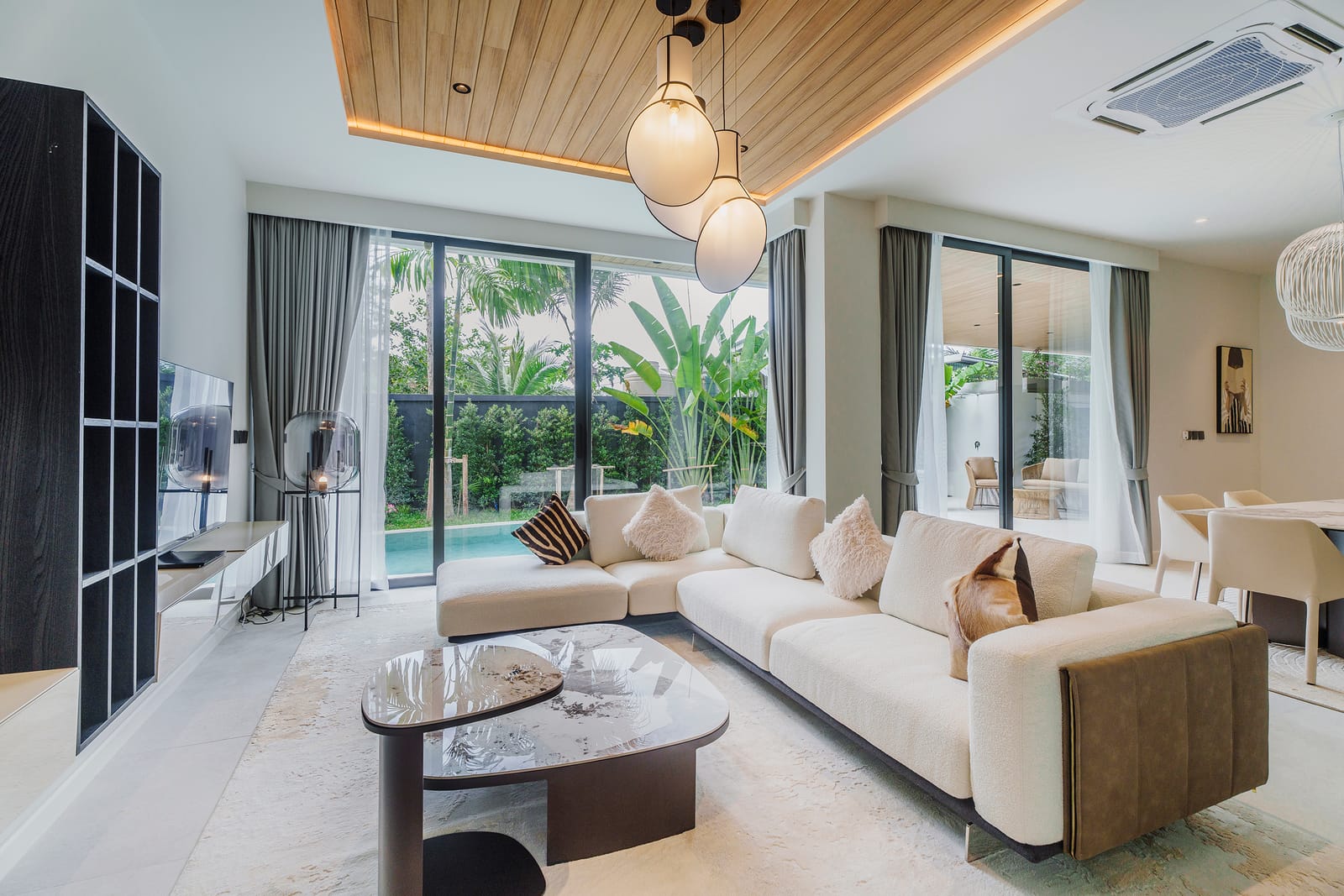 Ready-to-Move-In Luxury Pool Villa near Layan Beach 21