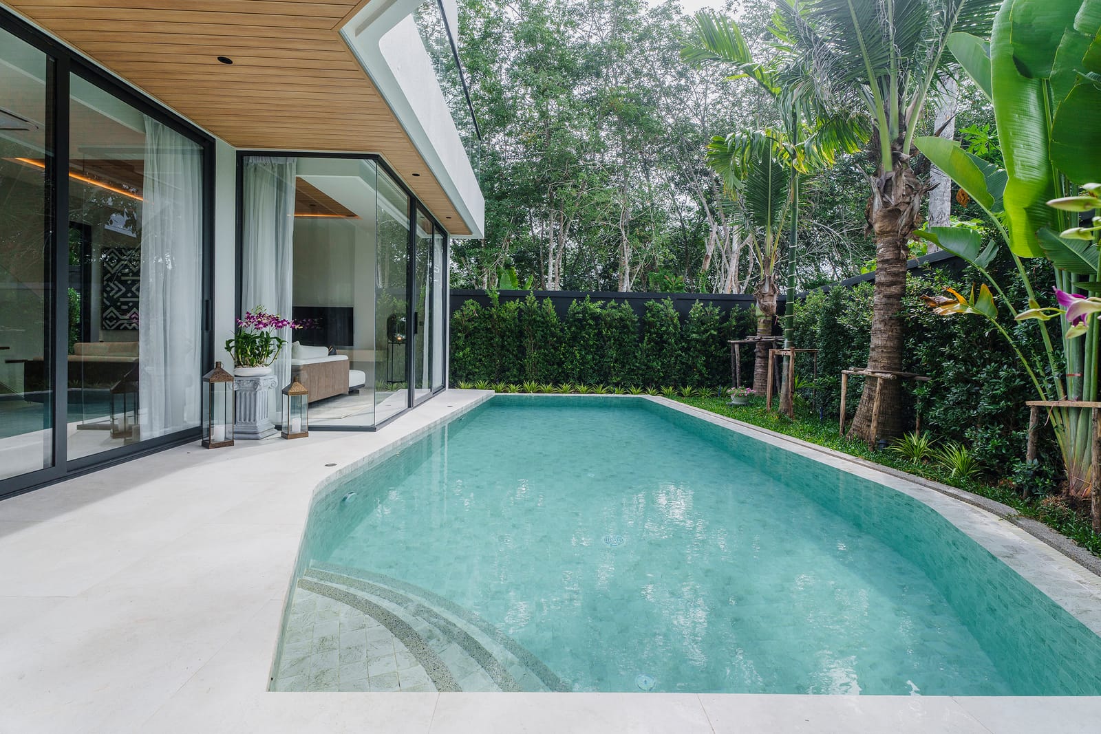 Ready-to-Move-In Luxury Pool Villa near Layan Beach 4
