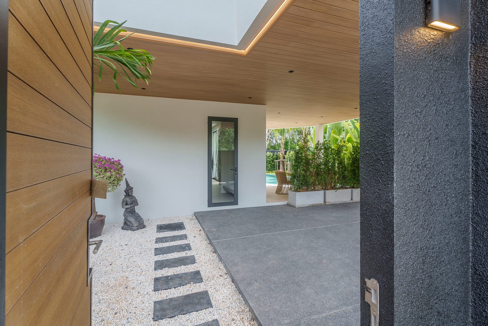 Ready-to-Move-In Luxury Pool Villa near Layan Beach 44