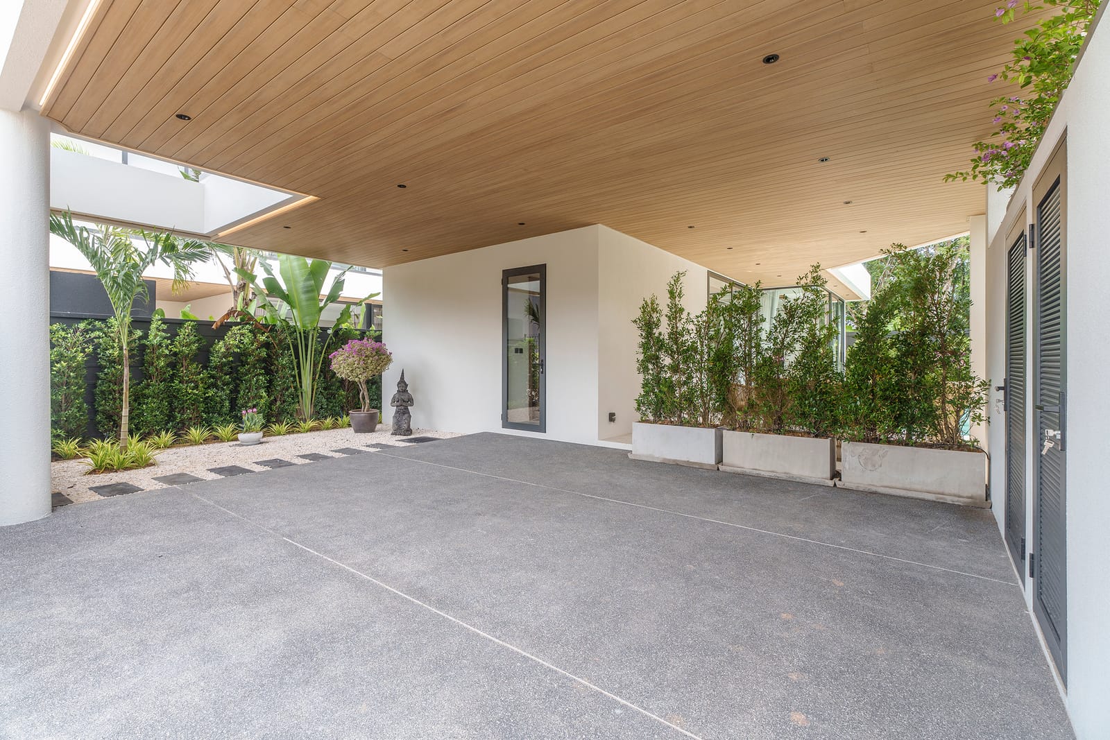 Ready-to-Move-In Luxury Pool Villa near Layan Beach 98