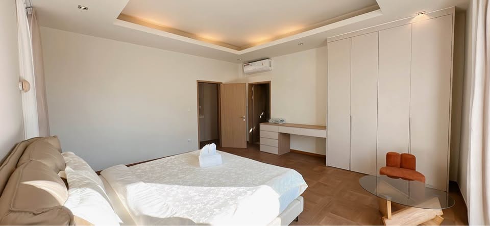 5-Bedroom Private Pool Villa in Layan 22