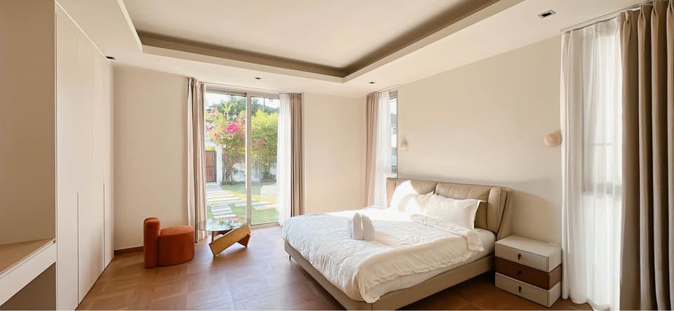 5-Bedroom Private Pool Villa in Layan 3