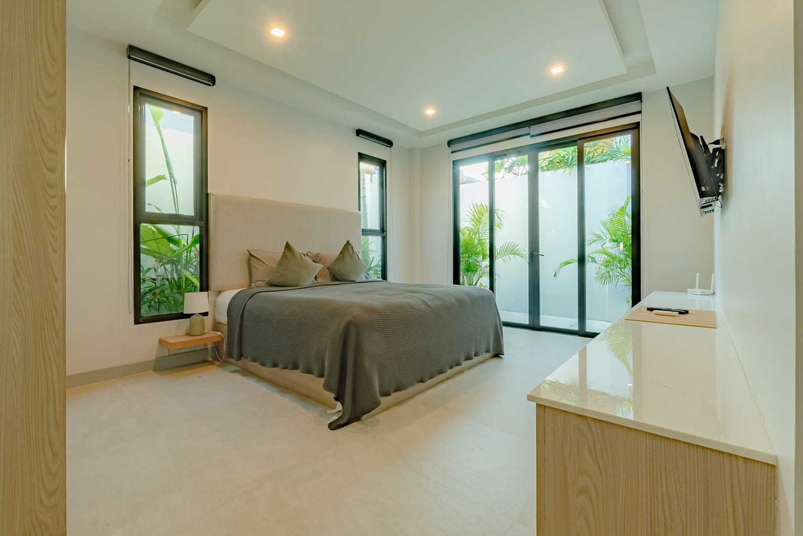 4-Bedroom Private Pool Villa with Roof Terrace in Layan