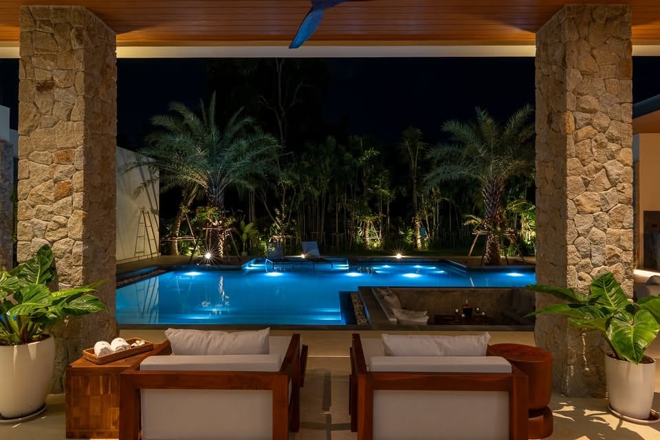 6-Bedroom Villa for Rent in Bang Tao, Phuket — pool view