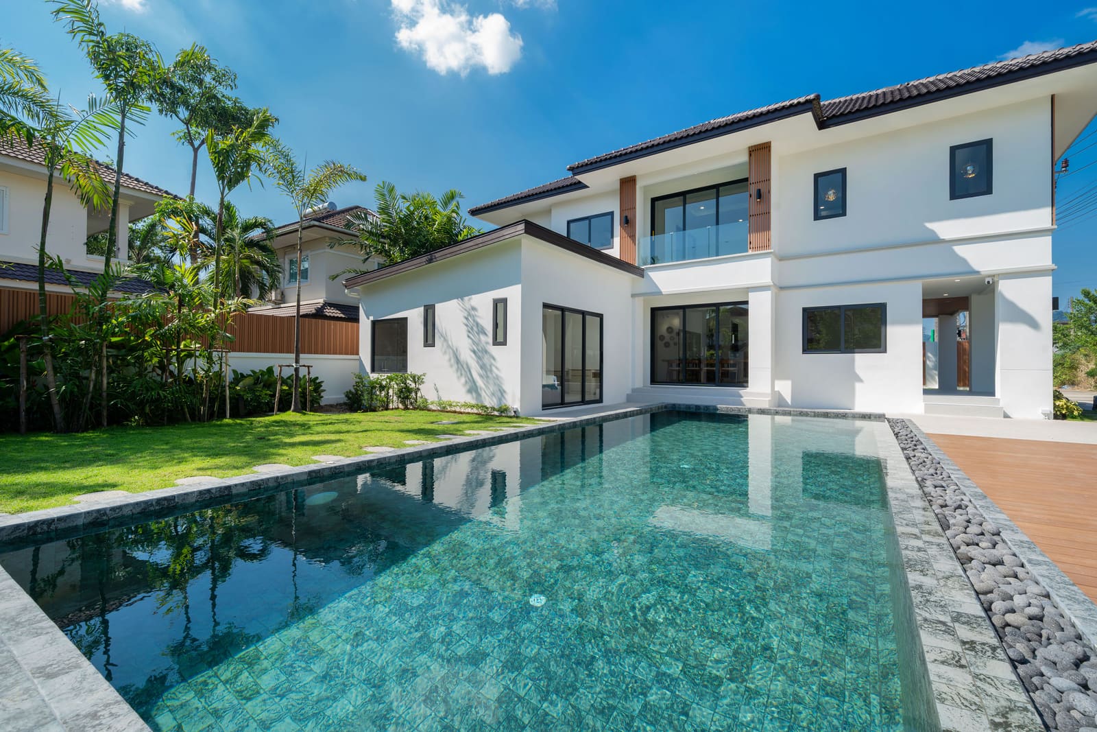 Luxury 4-Bedroom Pool Villa — Thalang 13