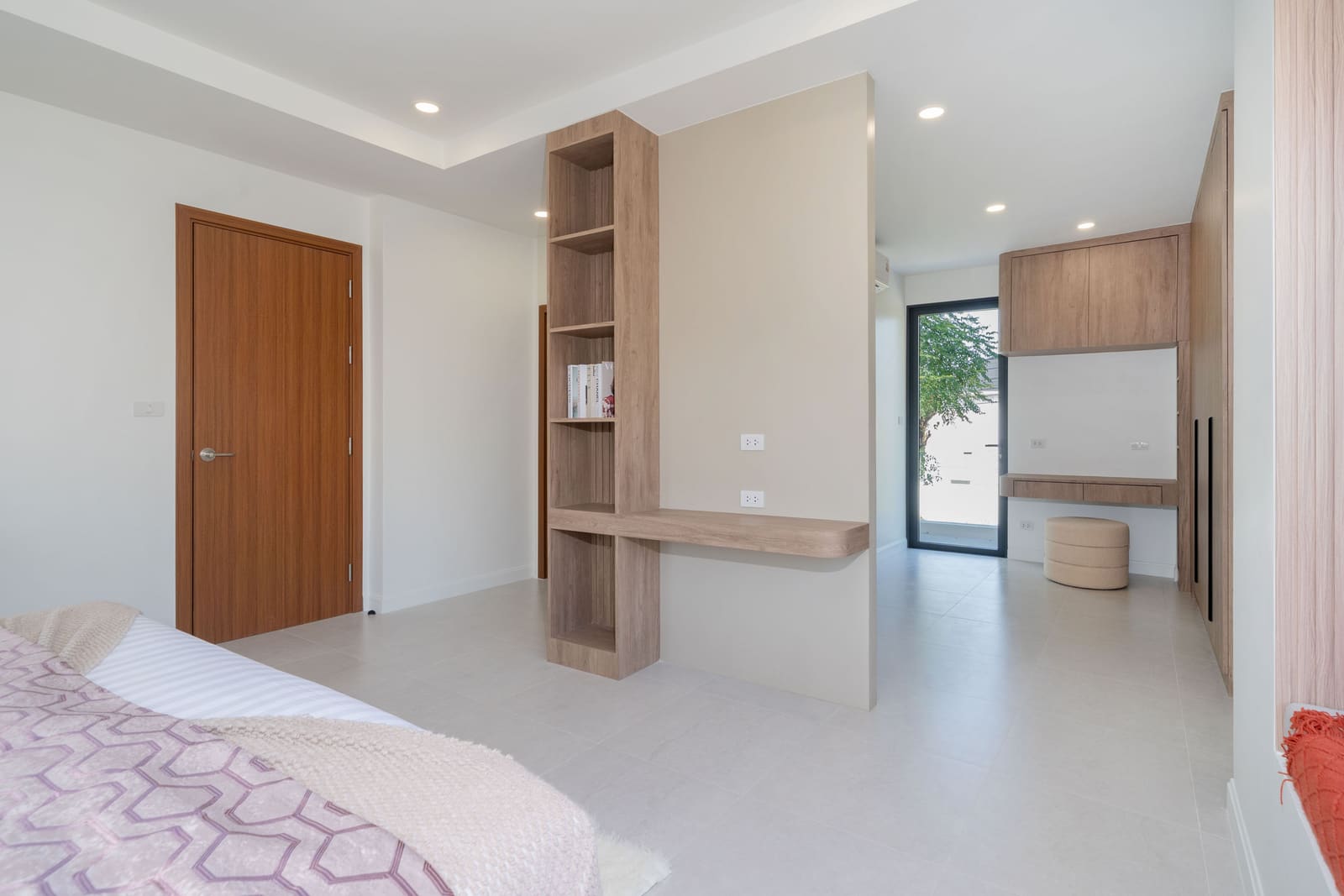 Luxury 4-Bedroom Pool Villa — Thalang 57