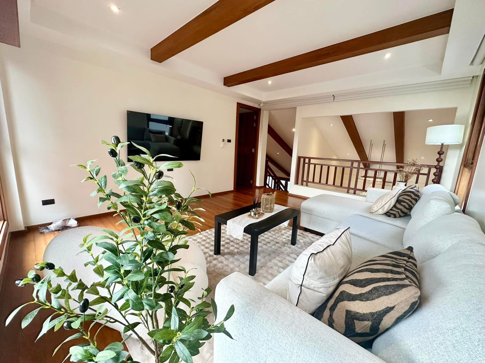 Luxury 2-Storey Pool Villa — Koh Kaew 26