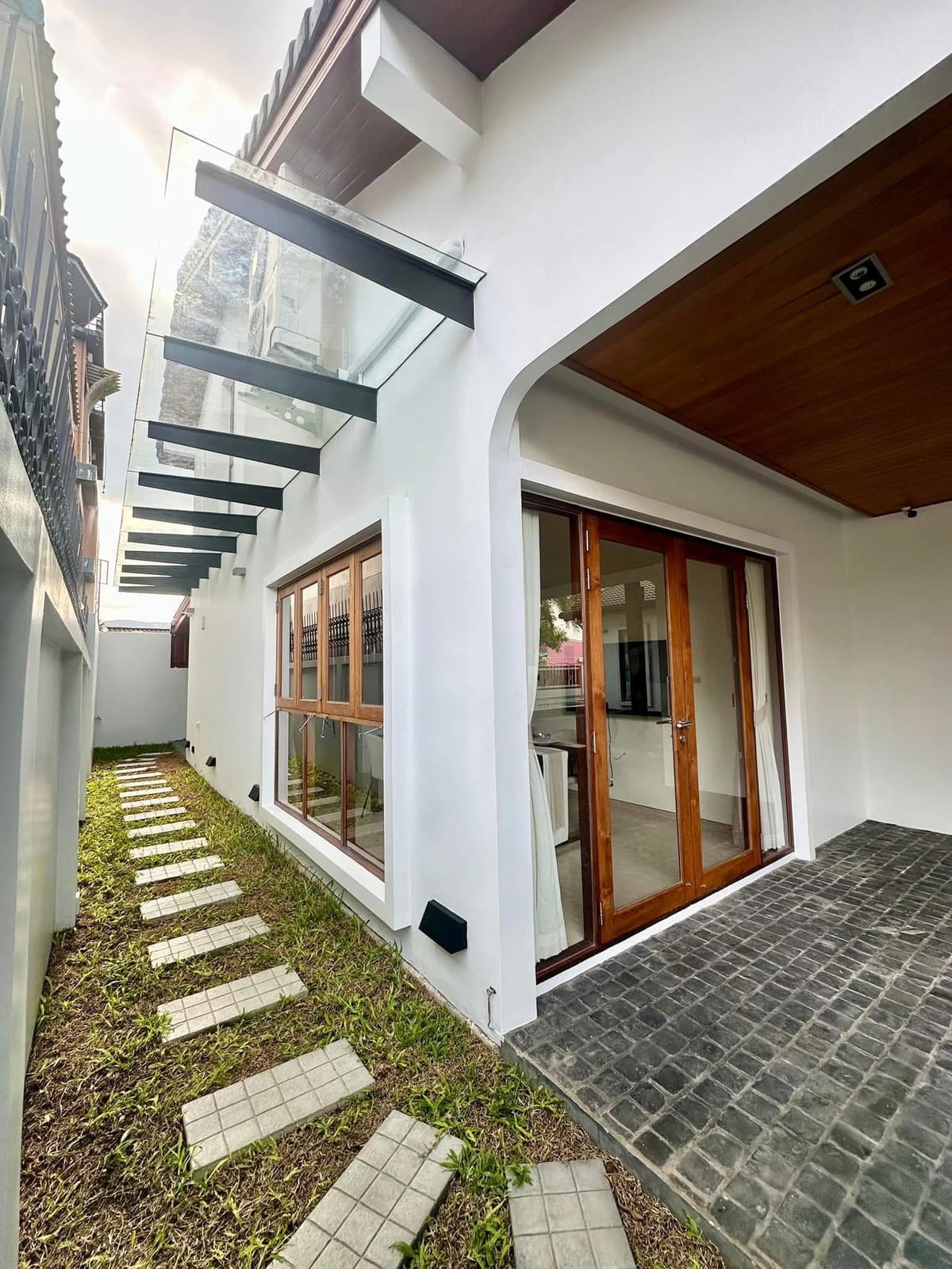 Luxury 2-Storey Pool Villa — Koh Kaew 30