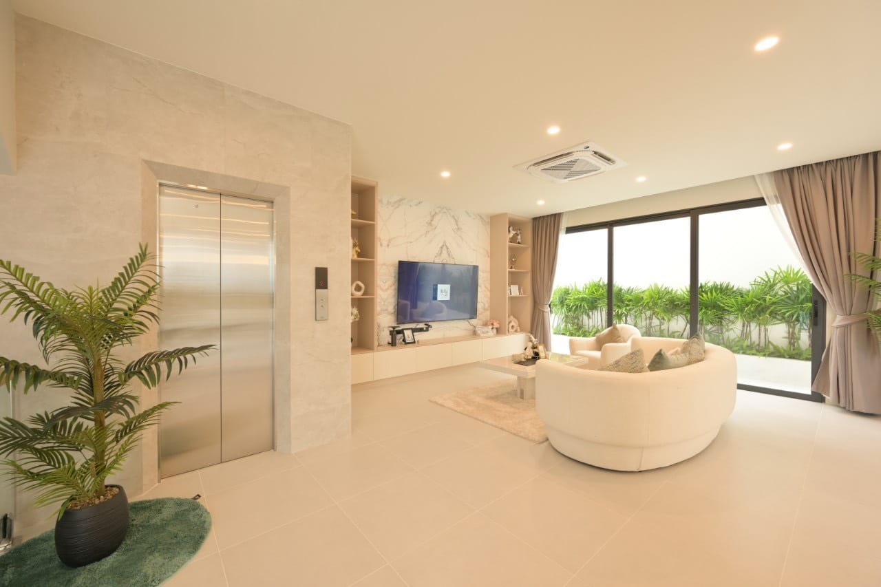 Super Luxury Pool Villa — Near Phuket Town 3