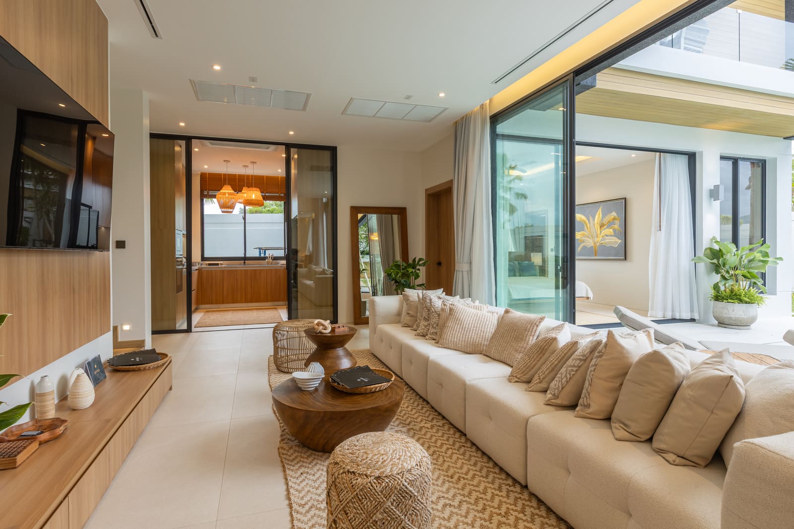 Luxury Pool Villas — Chalong Bay 71