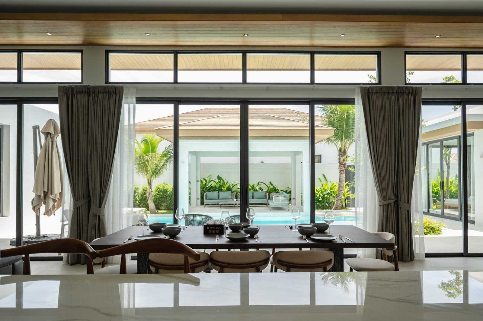 Modern 4-Bedroom Pool Villa — Mouana Maikhao 28