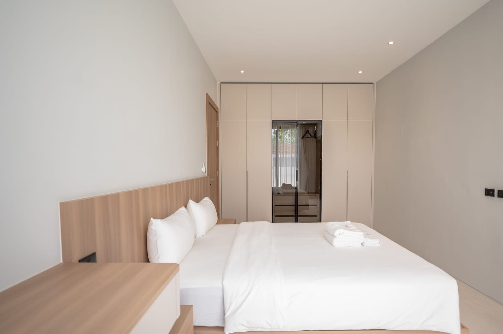 Modern 4-Bedroom Pool Villa — Mouana Maikhao 40