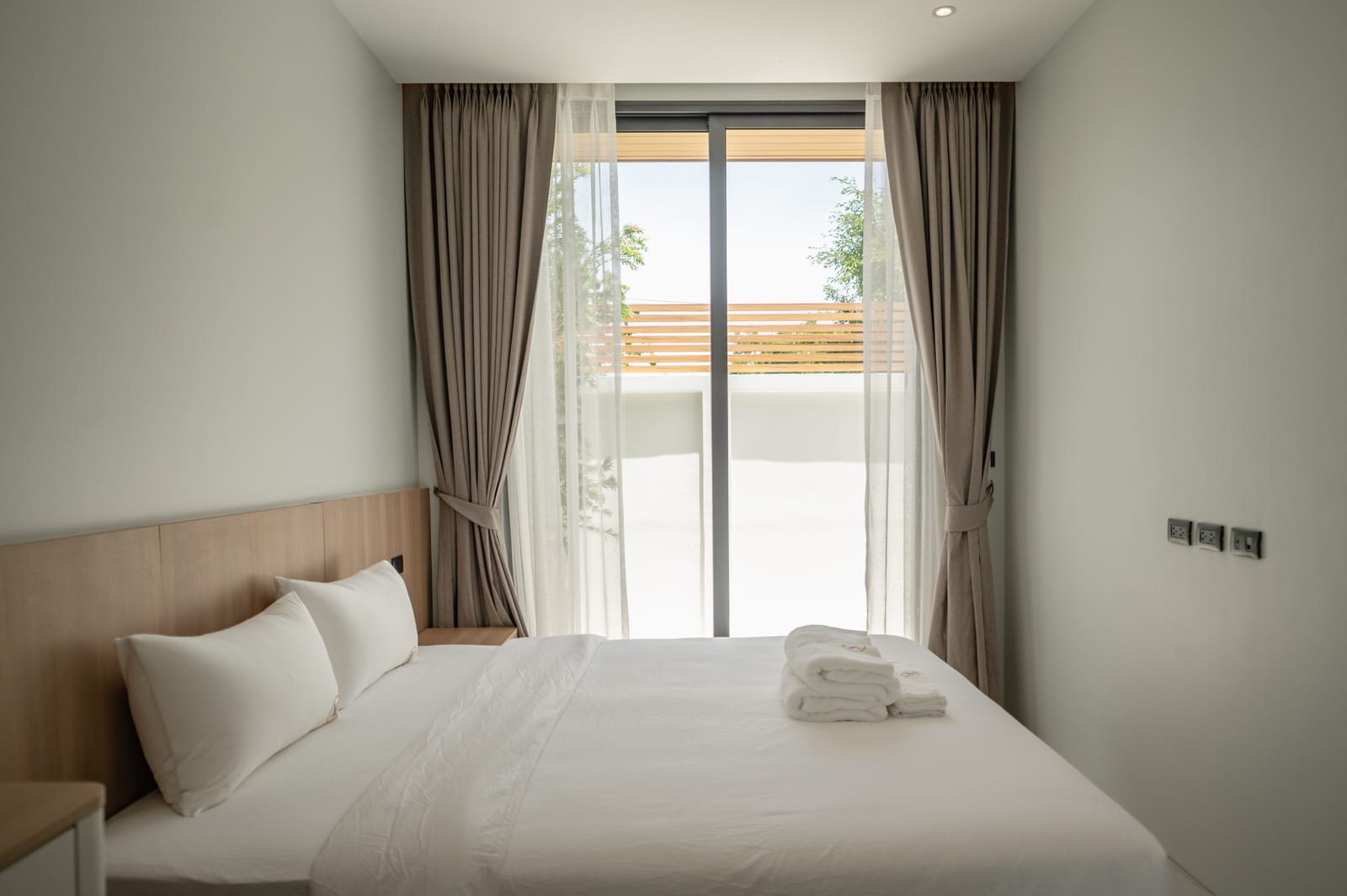 Modern 4-Bedroom Pool Villa — Mouana Maikhao 43