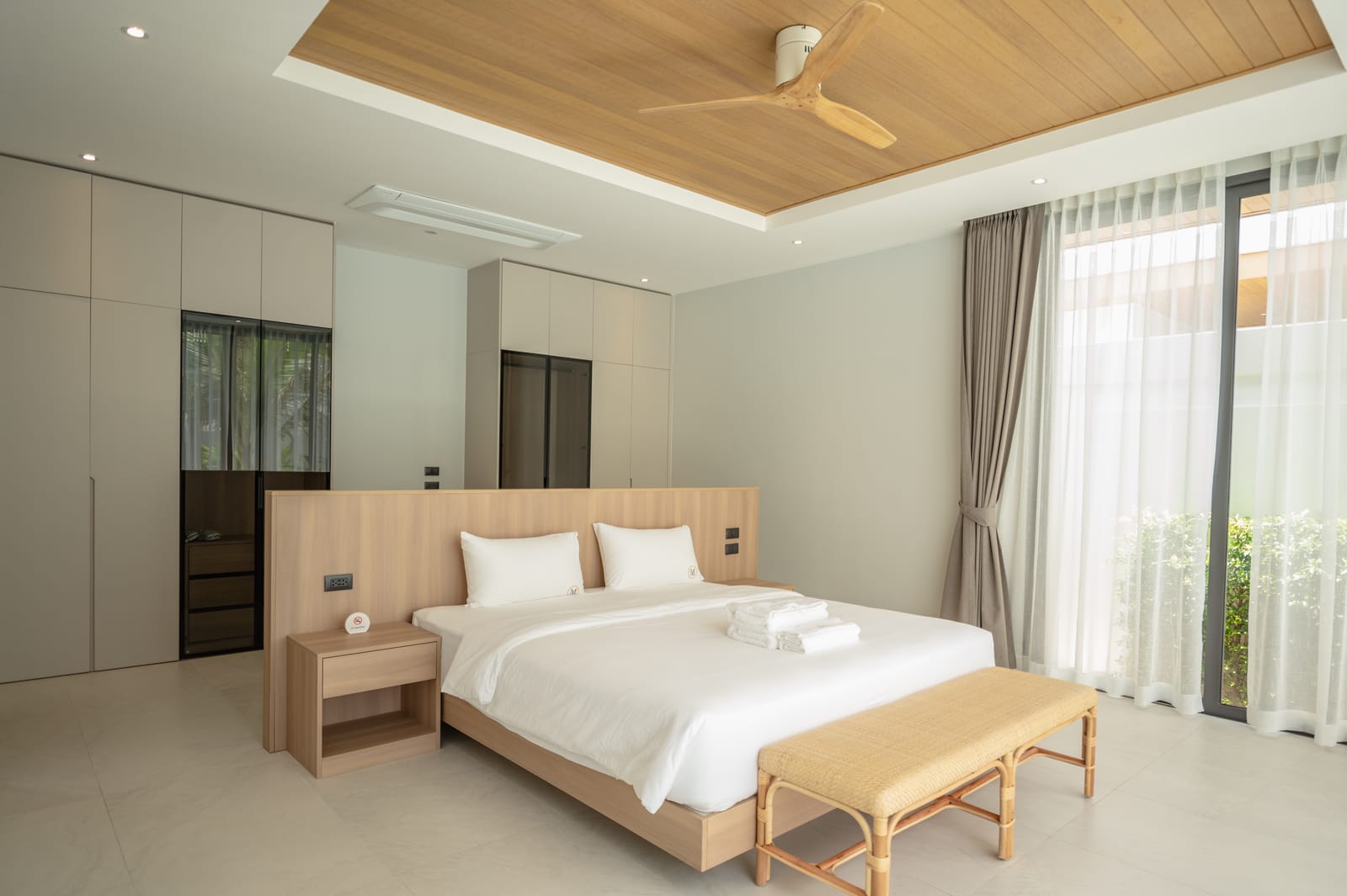 Modern 4-Bedroom Pool Villa — Mouana Maikhao 45