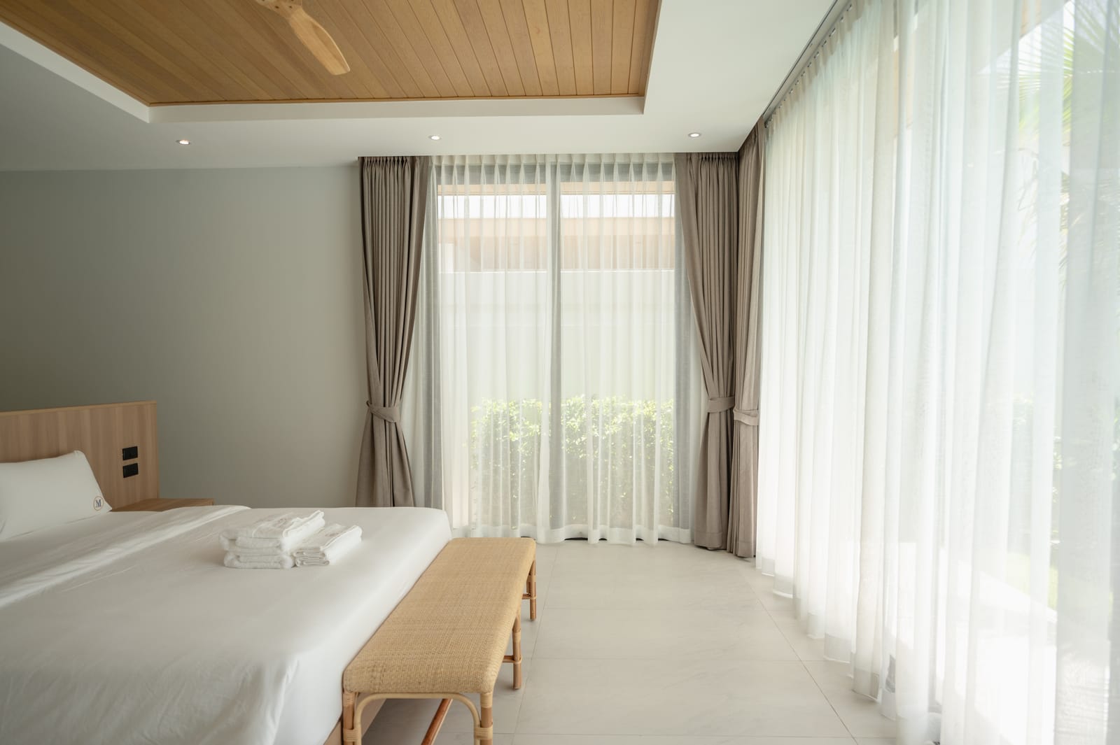 Modern 4-Bedroom Pool Villa — Mouana Maikhao 46