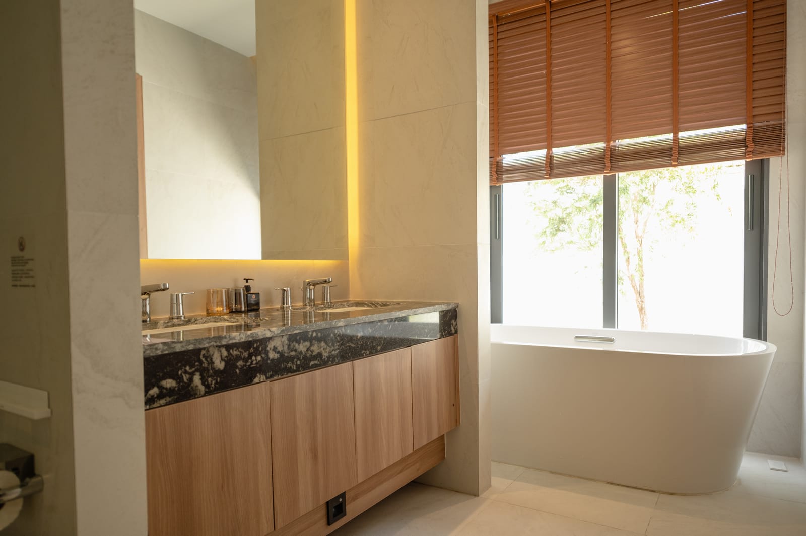 Modern 4-Bedroom Pool Villa — Mouana Maikhao 52