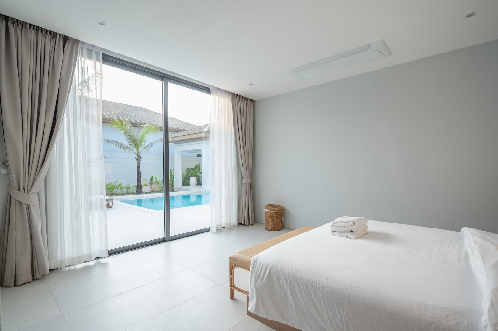Luxury 5-Bedroom Pool Villa — Mouana Maikhao 14