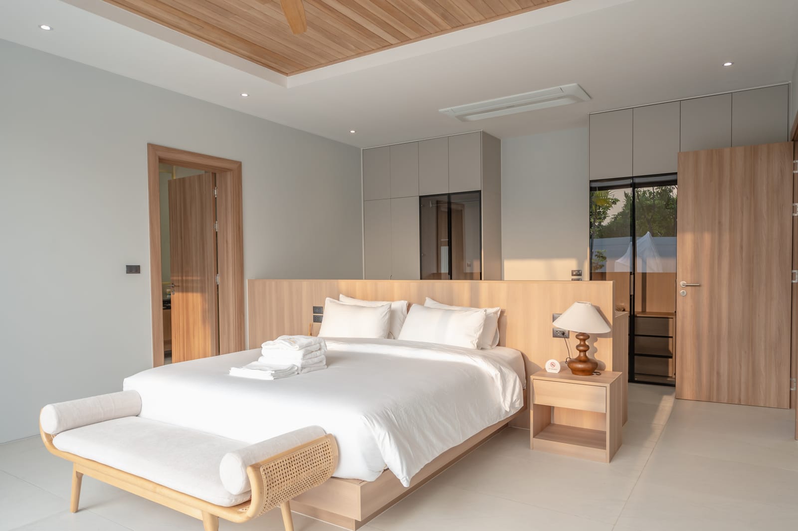 Luxury 5-Bedroom Pool Villa — Mouana Maikhao 37