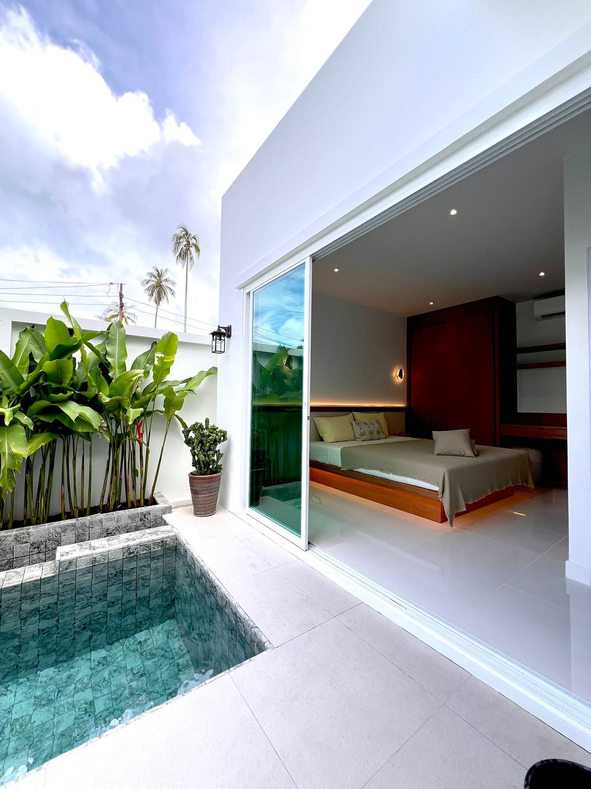 Pool Villa — 5 Minutes to Nai Harn Beach 18