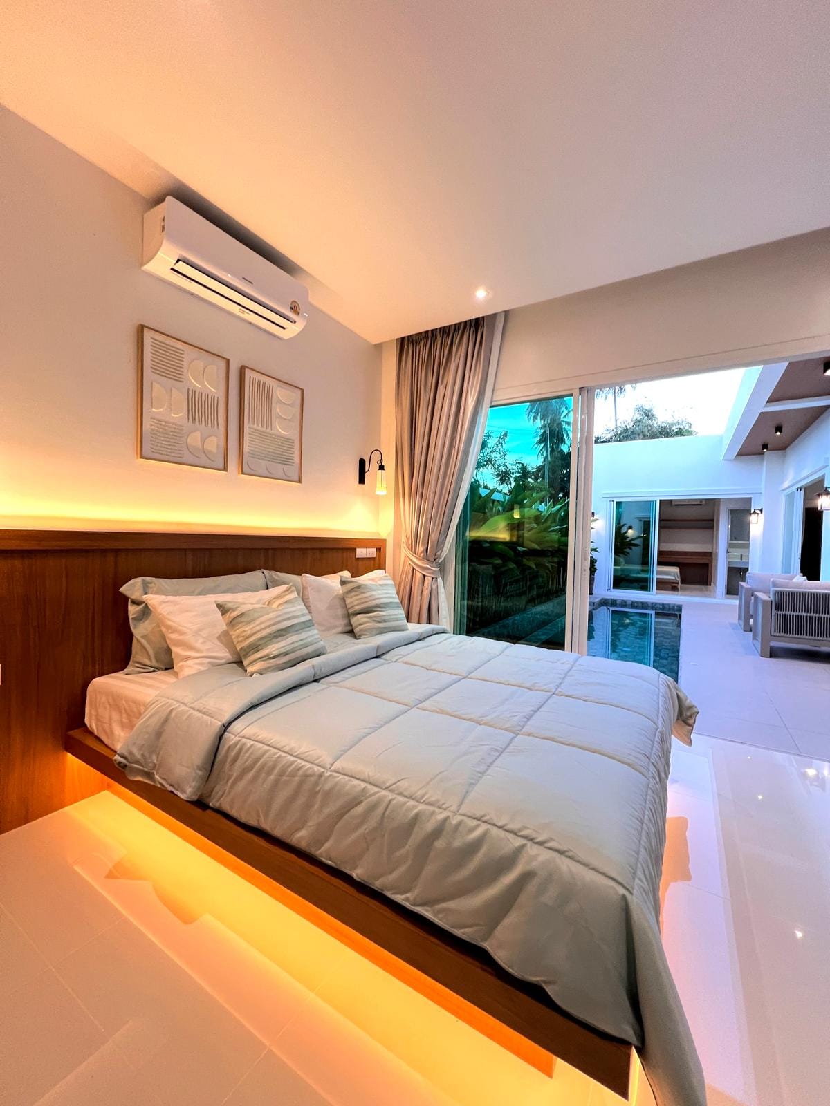 Pool Villa — 5 Minutes to Nai Harn Beach 30