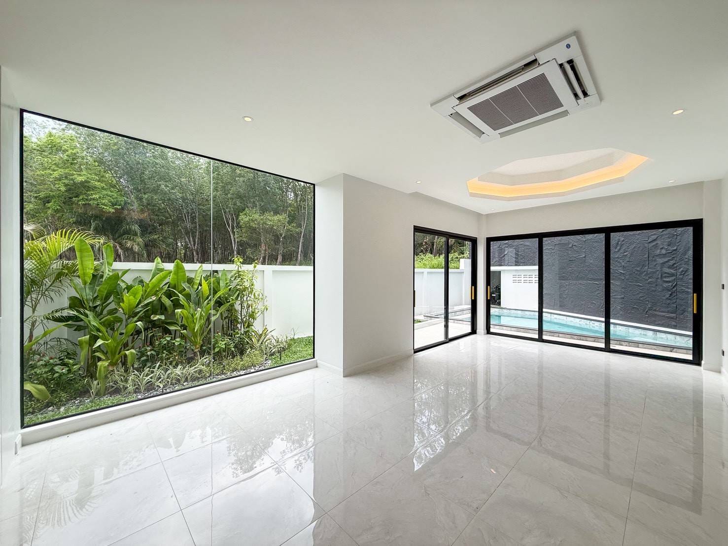 New Luxury Pool Villa, Songkhun Village — Chalong 13