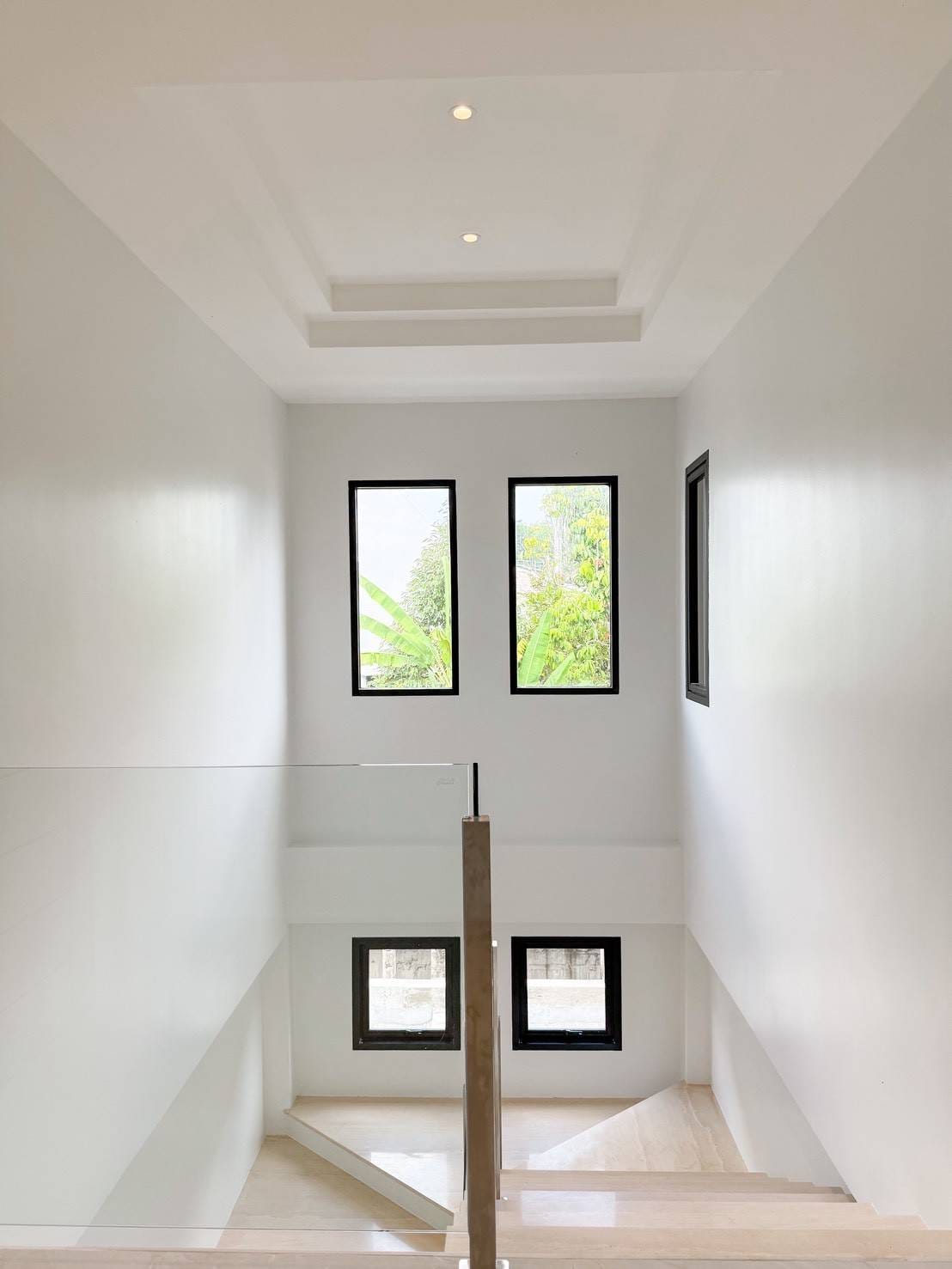 New Luxury Pool Villa, Songkhun Village — Chalong 23