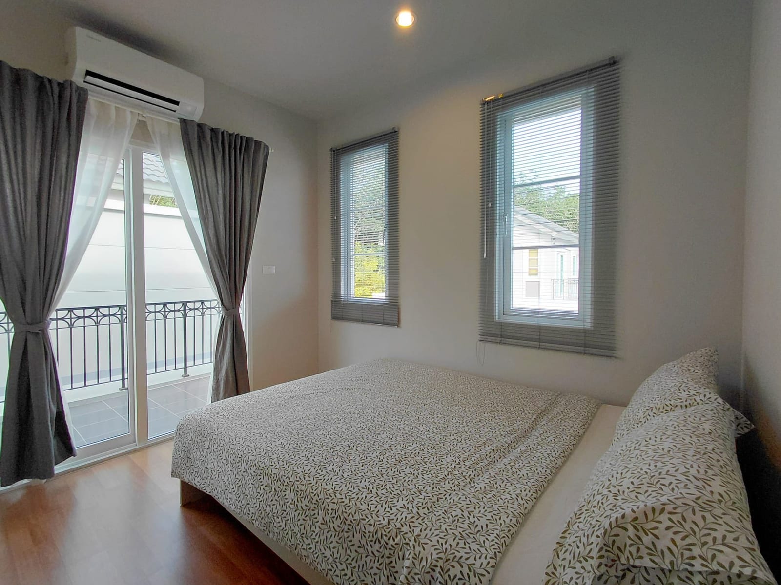Ready-to-Move-In 3-Bedroom House at Anasiri Paklok 4