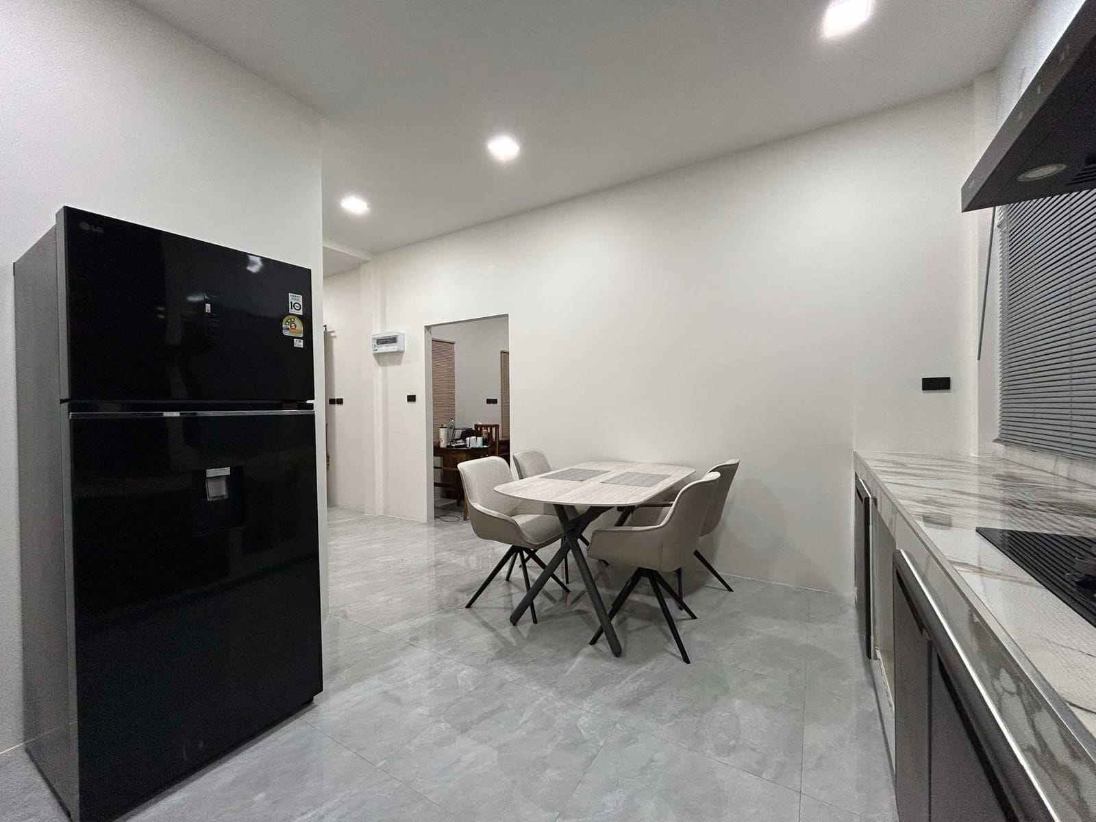 Modern 2-Bedroom House for Rent — Pa Khlok, near Yacht Haven 13