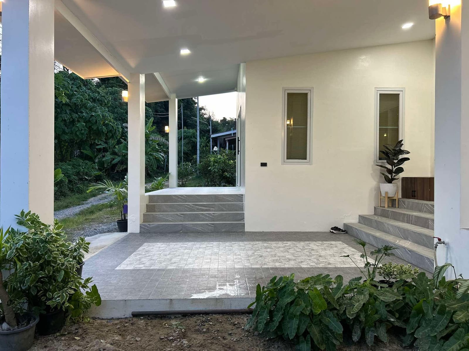 Modern 2-Bedroom House for Rent — Pa Khlok, near Yacht Haven 4