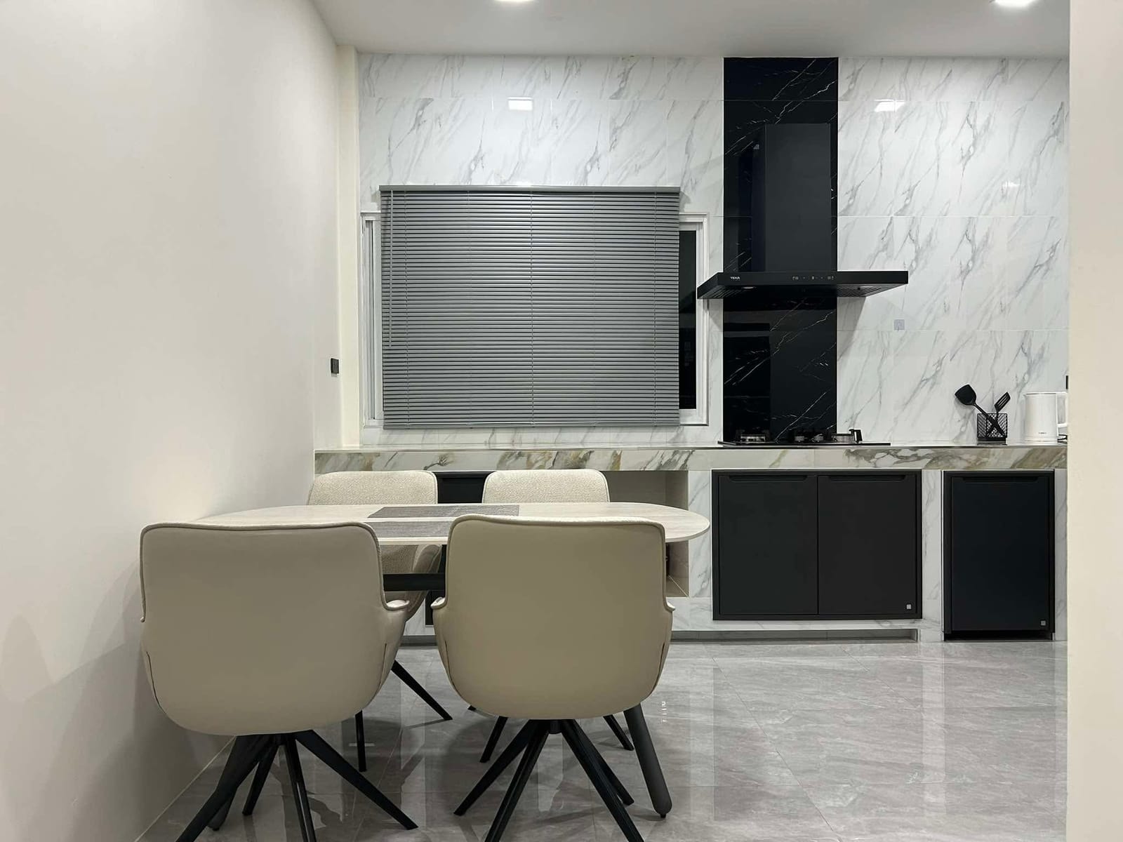 Modern 2-Bedroom House for Rent — Pa Khlok, near Yacht Haven 6