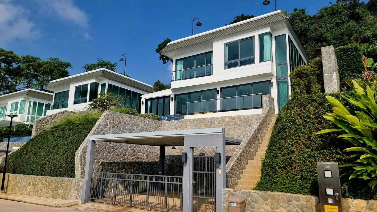 3-Bedroom Seaview Pool Villa, 80m from the Sea — Ao Po, Paklok 19