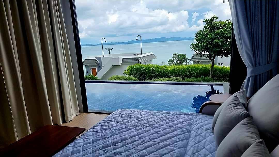 3-Bedroom Seaview Pool Villa, 80m from the Sea — Ao Po, Paklok 8