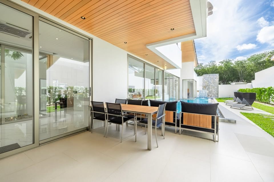 The Trinity Village — Luxury Pool Villas, Pasak 8 18