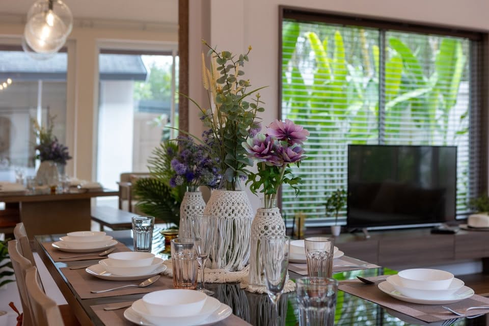 Thai-Modern 4-Bedroom Private Pool Villa in Pasak Soi 4 14