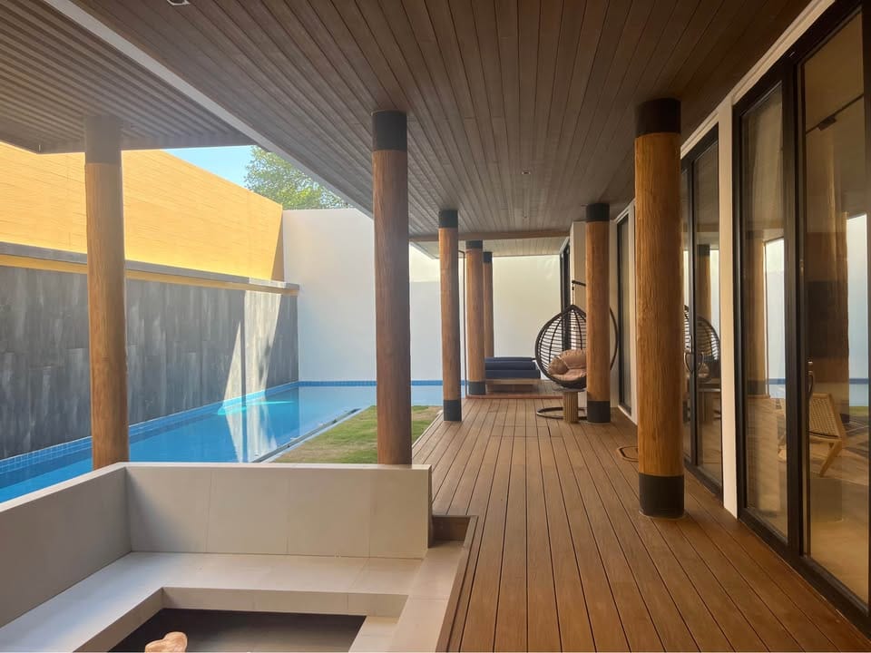 Brand-New 4-Bedroom Pool Villa for Rent in Pasak 7