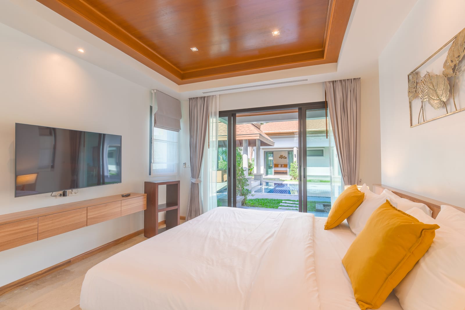 Luxury 4-Bedroom Pool Villa for Rent - Cherng Talay Soi 4 30