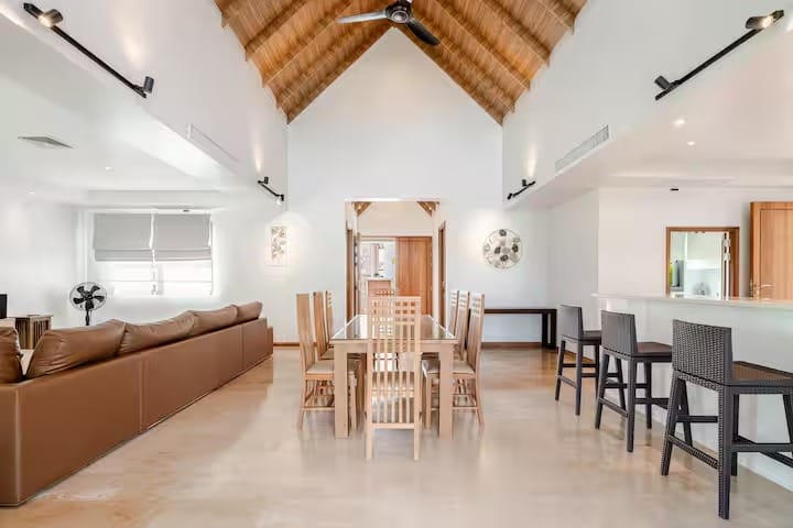 Luxury 4-Bedroom Pool Villa for Rent - Cherng Talay Soi 4 34