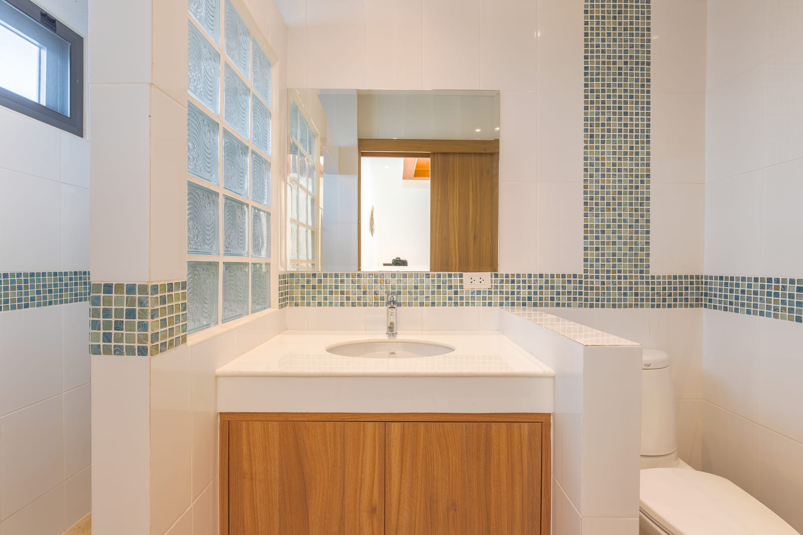 Luxury 4-Bedroom Pool Villa for Rent - Cherng Talay Soi 4 6