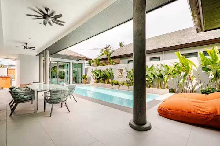 Luxury 3-Bedroom Pool Villa for Rent - Pasak Soi 3, Cherng Talay