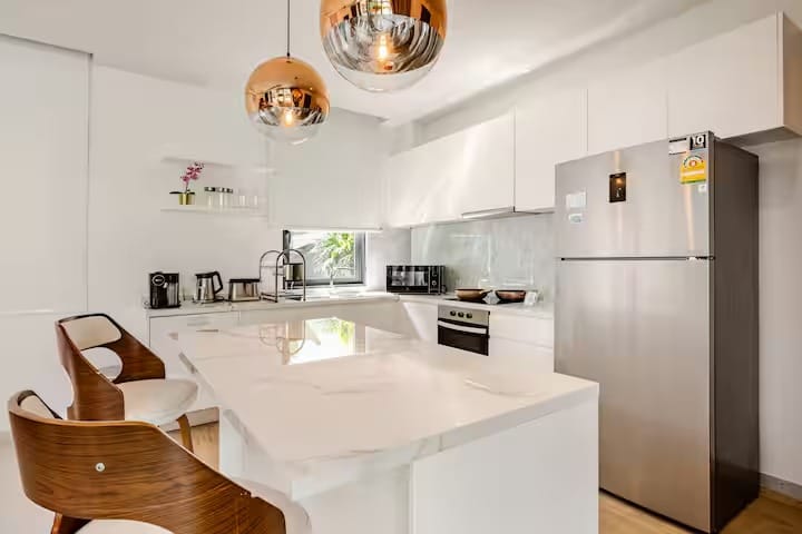 Luxury 3-Bedroom Pool Villa for Rent - Pasak Soi 3, Cherng Talay 14