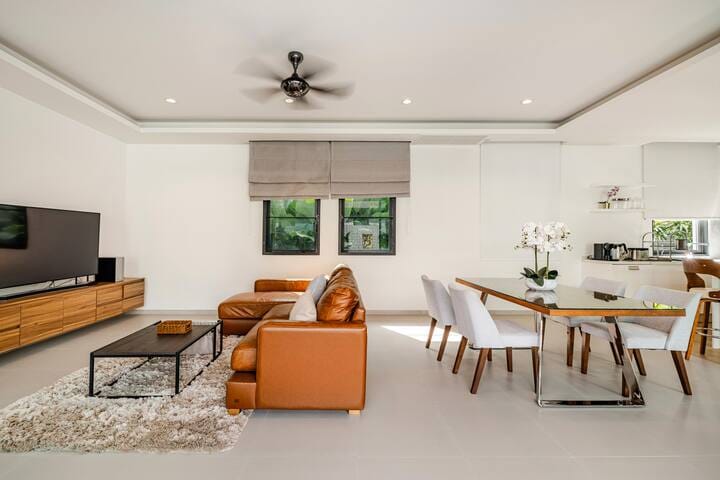 Luxury 3-Bedroom Pool Villa for Rent - Pasak Soi 3, Cherng Talay 16