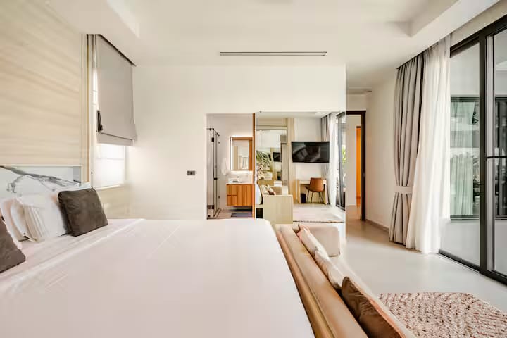Luxury 3-Bedroom Pool Villa for Rent - Pasak Soi 3, Cherng Talay 21