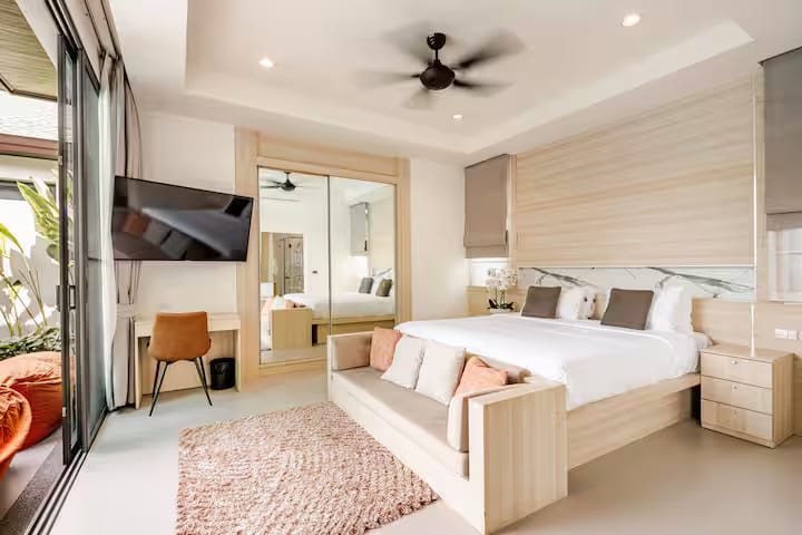 Luxury 3-Bedroom Pool Villa for Rent - Pasak Soi 3, Cherng Talay 22