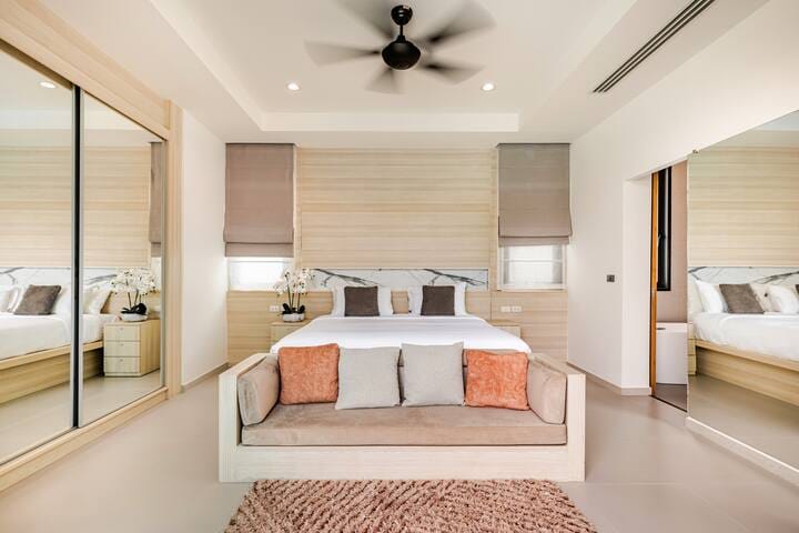 Luxury 3-Bedroom Pool Villa for Rent - Pasak Soi 3, Cherng Talay 24