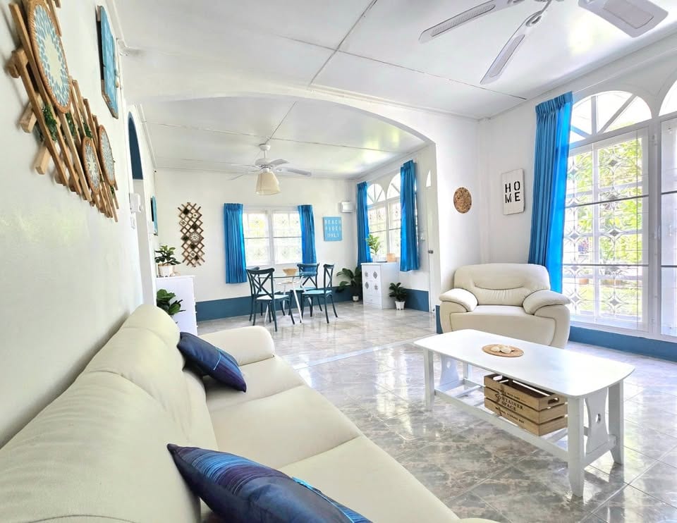 2-Bedroom House for Rent in Patong, Phuket — interior view